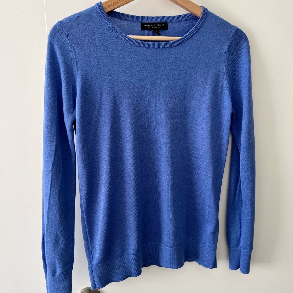 Banana republic blue silk cashmere sweater XS